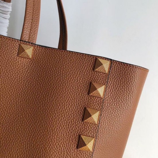 Replica perfetta Valentino Roman Stud Tote Borsa Marrone Vitello Granulato Imitazione Outlet Online