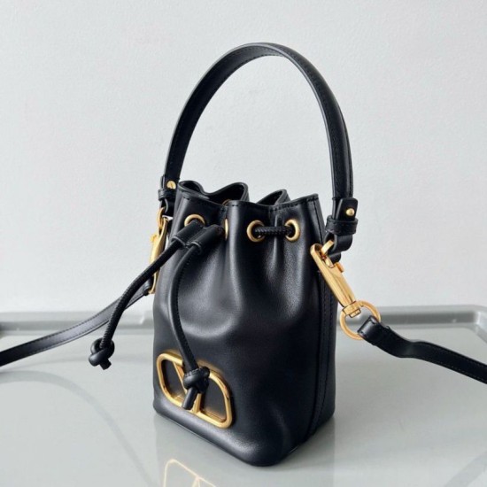 Miglior Falso Valentino VLogo Signature Mini Bucket Borsa Nero Calfskin Economiche Premium