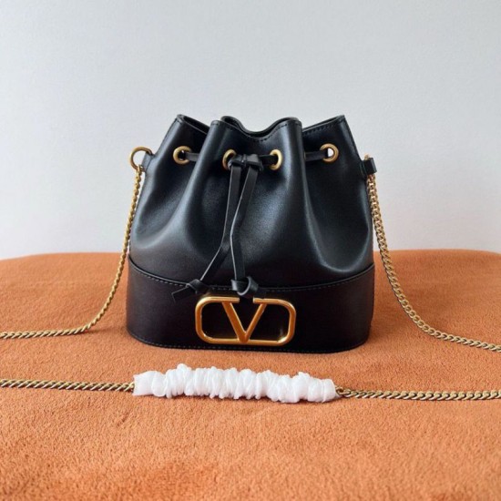 Migliore Replica Valentino VLogo Signature Mini Bucket Borsa Nero Imitazioni Outlet Italia Miglior Falso Valentino VLogo Signature Mini Bucket Borsa Nero Economiche Premium