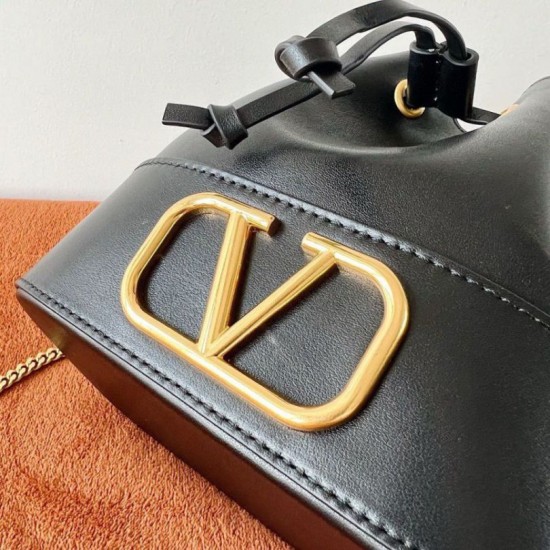 Migliore Replica Valentino VLogo Signature Mini Bucket Borsa Nero Imitazioni Outlet Italia Miglior Falso Valentino VLogo Signature Mini Bucket Borsa Nero Economiche Premium