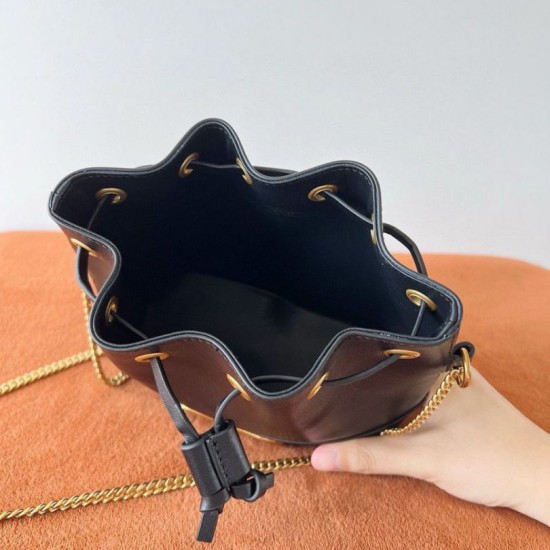 Migliore Replica Valentino VLogo Signature Mini Bucket Borsa Nero Imitazioni Outlet Italia Miglior Falso Valentino VLogo Signature Mini Bucket Borsa Nero Economiche Premium
