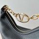 Migliore Repliche Valentino VLogo Moon Piccolo Hobo Borsa con catena Nero Economiche Outlet Online