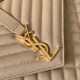 Miglior Falso Borsa Saint Laurent Envelope grande martellata beige matelassé Economiche Premium