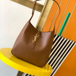 Replica perfetta Borsa hobo piccola Saint Laurent Le 5 À 7 Supple marrone Imitazione Outlet Online