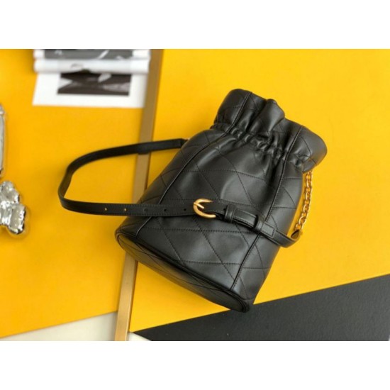Migliore Repliche Borsa Saint Laurent Le Maillon Hook Bucket agnello nera Economiche Outlet Online