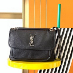 Miglior Falso Borsa media Saint Laurent Niki a catena agnello martellata nera Economiche Premium