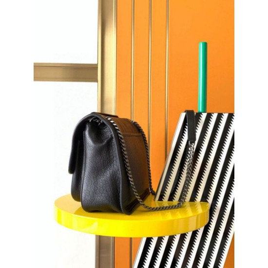 Miglior Falso Borsa media Saint Laurent Niki a catena agnello martellata nera Economiche Premium