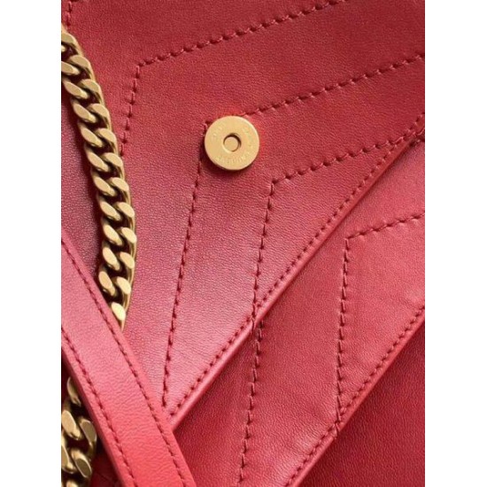 Replica perfetta Borsa media Saint Laurent Niki agnello rossa Imitazione Outlet Online
