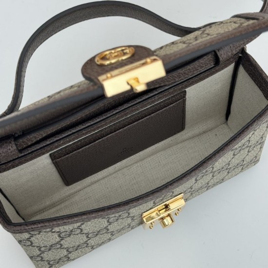 Replica Gucci 837466 Borsa a tracolla maxi Softbit oversize in suede Marrone Imitazione