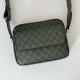 Replica Borsa a tracolla grande Gucci Savoy in tessuto GG Monogram rivestito Marrone 834458 Imitazione