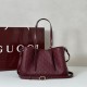 Replica Gucci 815214 Borsa tote media GG Emblem in pelle goffrata nera Imitazione