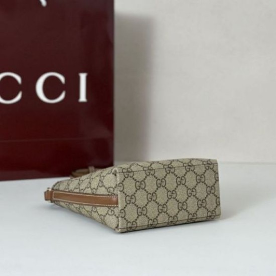 Replica Borsa a tracolla Gucci Half Horsebit Mini/media 860787 Pelle Granata Bianco Imitazione