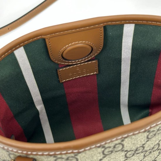 Replica Borsa a tracolla Gucci Half Horsebit Mini/media 860787 Pelle Granata Bianco Imitazione