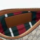 Replica Borsa a tracolla piccola Gucci GG Emblem 847281 Nera Imitazione