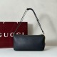 Replica Borsa a tracolla Gucci Half Horsebit Mini/media 860787 Pelle Granata Nero Imitazione