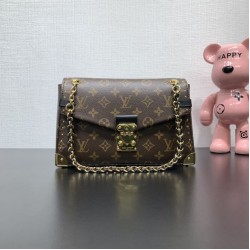 Replica Borsa a tracolla Louis Vuitton Trunkie M14526 Imitazione