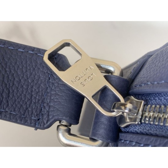 Replica Louis Vuitton Borsa da uomo Boarding Messenger LV Aerogram M15260 Blu Imitazione