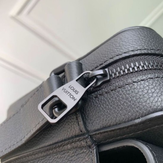 Replica Borsa a tracolla Boarding Louis Vuitton LV Aerogram da uomo M15265 Nera Imitazione