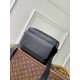 Replica Borsa a tracolla Boarding Louis Vuitton LV Aerogram da uomo M15265 Nera Imitazione