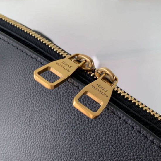 Replica Borsa tote Louis Vuitton Low Key Duffle M26257 Nera Imitazione