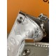 Replica Louis Vuitton Borsa tote Onthego PM M26373 Argento Imitazione