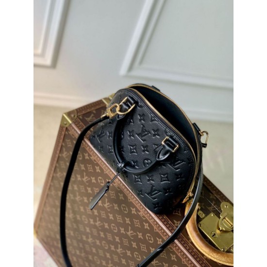Replica Borsa LV Classic Alma BB M26409 Nera Imitazione