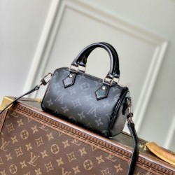 Replica Borsa Louis Vuitton Nano Speedy M26573 Imitazione
