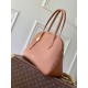 Replica Borsa tote Louis Vuitton Low Key Duffle M26688 Marrone Imitazione