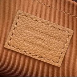 Replica Louis Vuitton Borsa da uomo Boarding Messenger LV Aerogram m25981 Marrone Imitazione