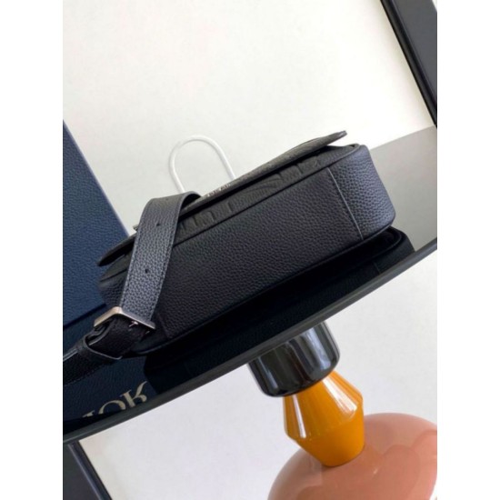 Perfette Qualità Repliche Borsa a tracolla Dior da uomo con patta nera Gravity Imitazione