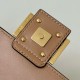Replica perfetta Borsa media Fendi Baguette in nappa beige FF Imitazione Outlet Online