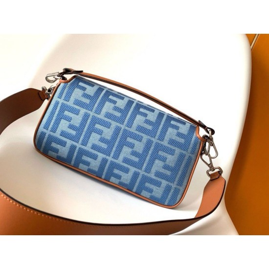 Perfette Qualità Repliche Borsa media Fendi Baguette in denim con ricamo FF Imitazione