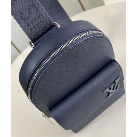 Migliore Repliche Borsa a tracolla pilota Louis Vuitton blu navy LV Aerogram M11601 Economiche Outlet Online