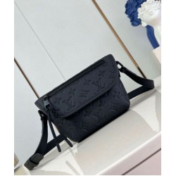 Miglior Falso Borsa indossabile Louis Vuitton Pulse con monogramma nero ombra Economiche Premium