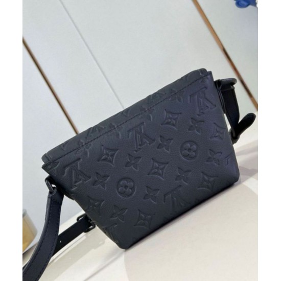 Miglior Falso Borsa indossabile Louis Vuitton Pulse con monogramma nero ombra Economiche Premium