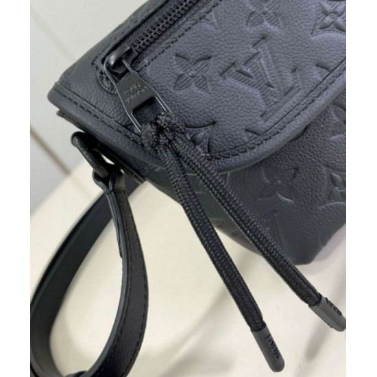 Miglior Falso Borsa indossabile Louis Vuitton Pulse con monogramma nero ombra Economiche Premium