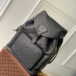 Miglior Falso Zaino Louis Vuitton Montsouris Monogramma Taurillon M23127 Economiche Premium