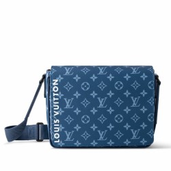 Perfette Qualità Repliche Borsa Louis Vuitton District PM Tela monogramma blu M23785 Imitazione
