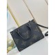 Perfette Qualità Repliche Louis Vuitton OnTheGo PM Bag con borchie M46733 Imitazione Migliore Repliche Louis Vuitton OnTheGo PM Bag con borchie M46733 Economiche Outlet Online