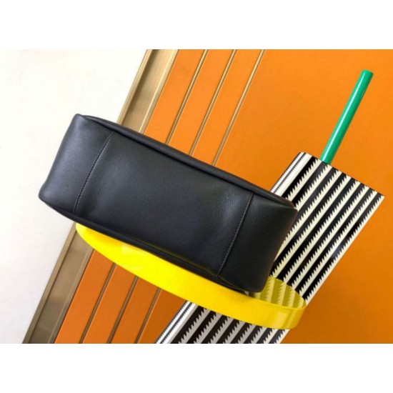Replica perfetta YSL Saint Laurent Le 5 À 7 Borsa A Tracolla Grande Morbida Nera Imitazione Outlet Online