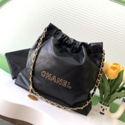 Repliche Borsa Grande Chanel 22 Pelle di Vitello Lucida AS3260 Nera Imitazioni False Online