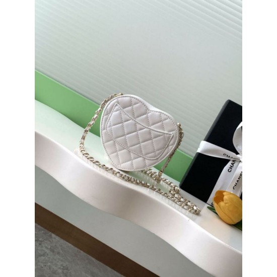 Repliche Borsa a Mano Chanel con Catena a Forma di Cuore AP2784 Bianca Imitazioni False Online