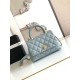 Repliche Borsa Chanel con patta e manico superiore AS2215 Azzurro Imitazioni False Online