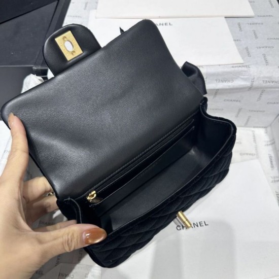 Repliche Borsa Chanel Mini con patta e manico AS5875 Nero Imitazioni False Online