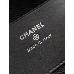 Repliche Borsa Chanel Hobo trapuntata con catena AP4850 Nero Imitazioni False Online