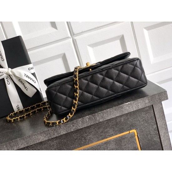 Repliche Borsa Chanel Piccola con patta e manico superiore AS5702 Nero Imitazioni False Online
