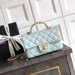 Repliche Borsa Chanel piccola con patta e manico superiore AS5702 Azzurro Imitazioni False Online