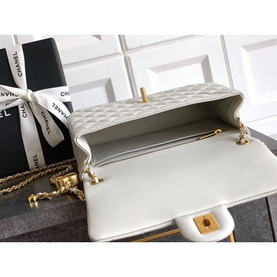 Repliche Borsa Chanel piccola con patta classica CF in pelle di agnello lucida bianca Imitazioni False Online