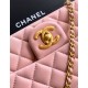 Repliche Borsa Chanel piccola con patta classica CF in pelle di agnello lucida rosa Imitazioni False Online