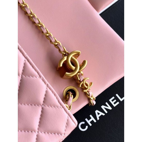 Repliche Borsa Chanel piccola con patta classica CF in pelle di agnello lucida rosa Imitazioni False Online